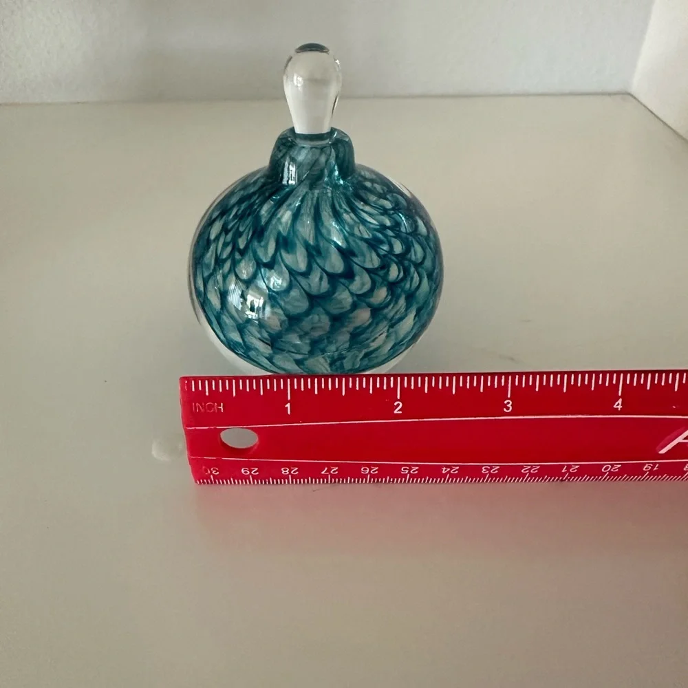 Orrefors crystal perfume bottle - Picture 2 of 5